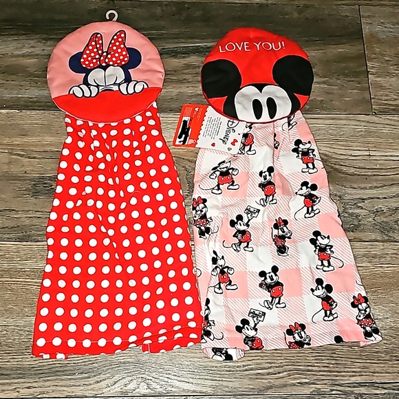 Disney Other - Disney minnie mouse & mickey mouse hand towels polka dots new hg01